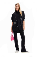 Load image into Gallery viewer, Oversize embroidered shirt Desigual