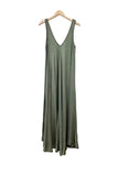 V neck dress