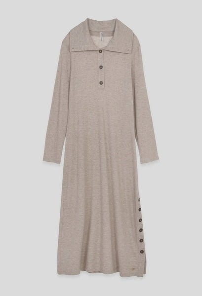 Wide Collar Knit Long Sleeve Dress