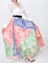 Load image into Gallery viewer, Color Block Pleated Maxi Skirt