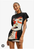 Arty face T-shirt dress women