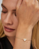 ARI HEART DELICATE CHAIN BRACELET
