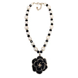 Vintage Flower Pendant Statement Necklace | Pearl