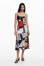 Load image into Gallery viewer, DRESS DESIGNED BY MR. CHRISTIAN LACROIX