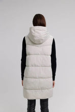 Load image into Gallery viewer, Puffer Vest w/Side Snap Detail Nikki Jones K5142R-815