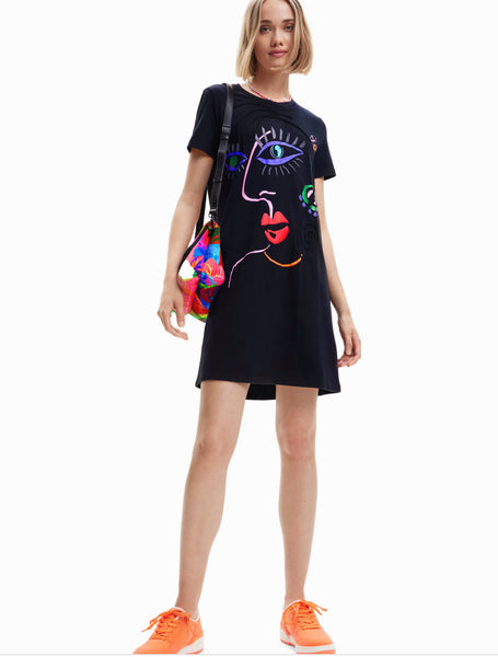 Arty face T-shirt dress women