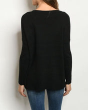 Load image into Gallery viewer, Long sleeve black sweater