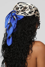 Load image into Gallery viewer, Cheetahs Are Winners Head Scarf - Blue