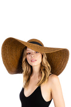 Load image into Gallery viewer, Oversized Floppy Brim Straw Hat