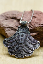 Load image into Gallery viewer, Silver Pendant