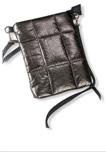 Load image into Gallery viewer, Insulated metallic bubble Crossbody Bag