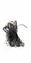 Load image into Gallery viewer, Flower hair Hoop