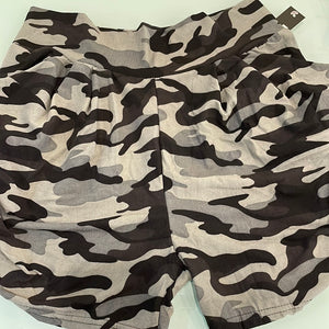 Women activewear shorts Camouflage With Pockets
