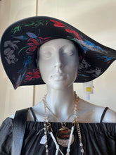 Load image into Gallery viewer, Straw Hat -Big Bow Decor Contrast Trim Floppy Hat