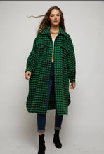 Load image into Gallery viewer, Houndstooth Button Down Me Jacket Women